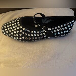 Black Studded Women's Shoe